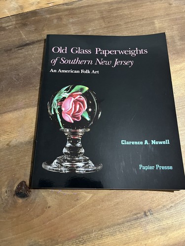 Old glass paperweights - paperweights, of