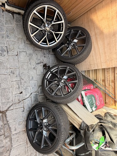 Ford focus mk4 - ford, alloy