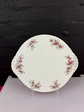 Royal Albert Lavender Rose Large Footed Flat Eared Cake / Gateau Plate 35 cm