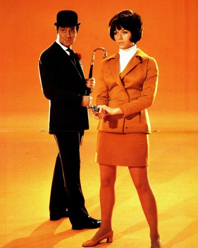 Linda thorson avengers x - avengers, 10"