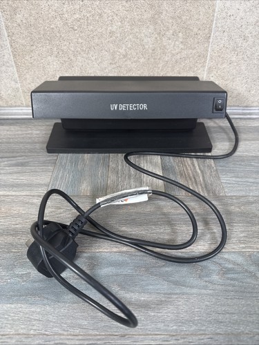 Detector ultraviolet money - detector,