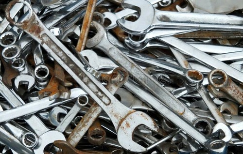 Metric spanners wrench