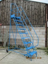BRITISH MADE - TALL SAFETY LADDERS / PLATFORM  -  8  x STEPS + PLATFORM 