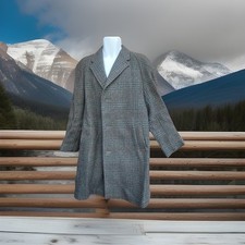 Men’s Vintage Crombie Wool Overcoat Size 44 Chest. Amazing Condition. See Pics