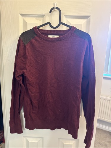 Next men small - men’s, red