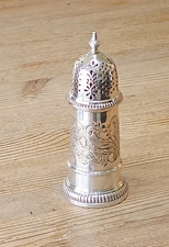Barker Ellis sugar shaker