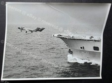 1957 De Havilland Sea Vixen - tests on HMS Ark Royal  Original Photo 8" by 6"