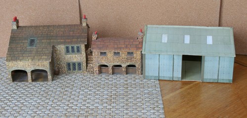 Scale card built farmhouse - oo,