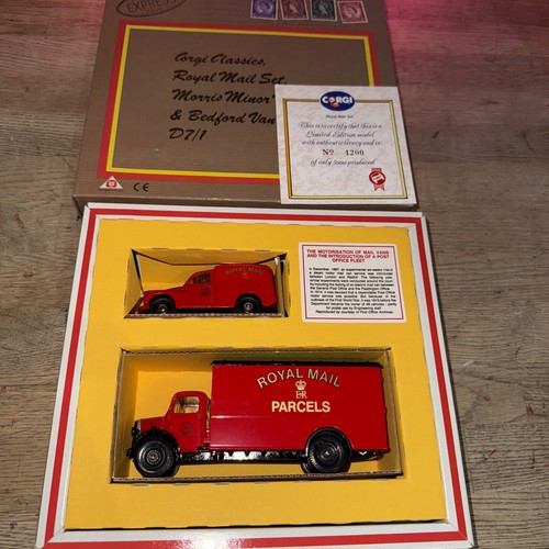 Corgi royal mail - royal, &