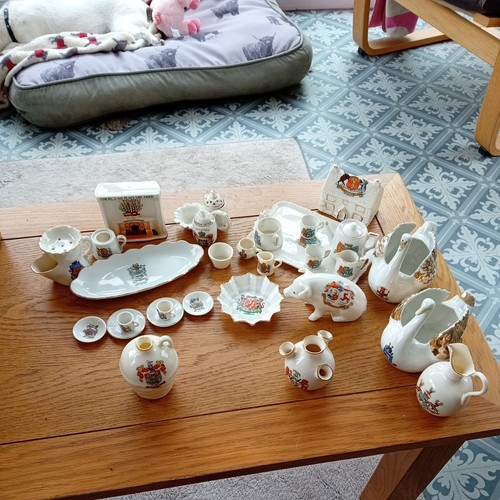 Vintage crested ware - vintage, bundle