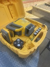 Spectra LL300N Laser Level Kit