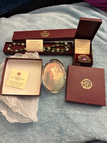 Past times gift bundle - past,