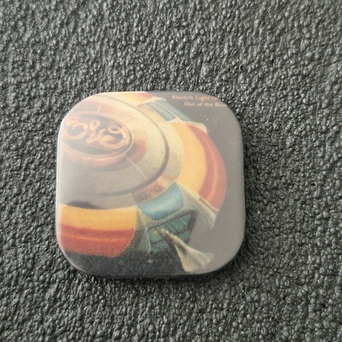 Vintage 32mm 1980s elo badge - 1980s,
