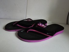 NIKE UK 8.5 EU 43 MENS WOMENS