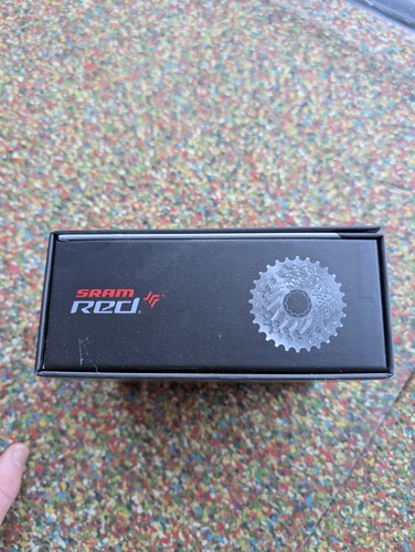 Sram red cassette 33 - red,