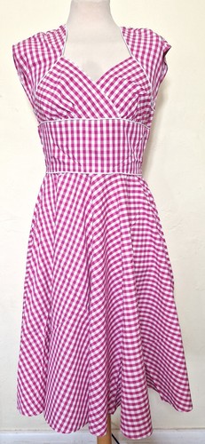 Ladies 1950s style - ladies,