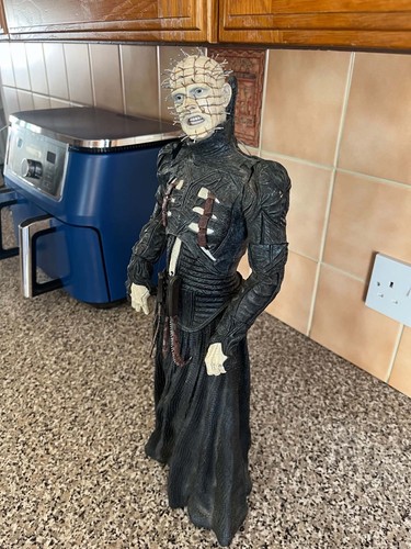 2004 neca hellraiser pinhead - 2004,