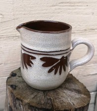 Wellhouse Pottery 9.5cm Tall, Devon Studio Pottery Brixham