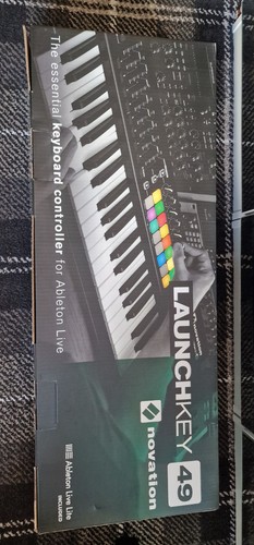 Novation launchkey usb - 49, midi