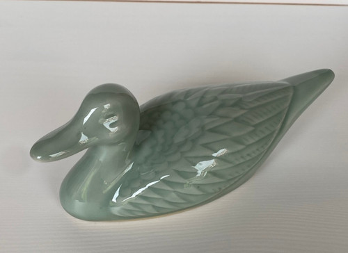 Light green chinese - light,