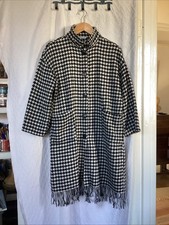 Made In Italy Black/White Houndstooth Fringed Hem Unlined Coat Size M