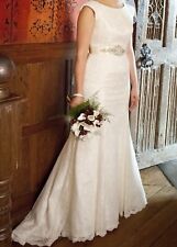 'Tori' Sassi Holford So Sassi Ivory Lace Wedding Dress UK Size 10-12 