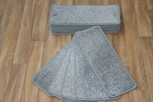 Carpet stair case - 14, treads