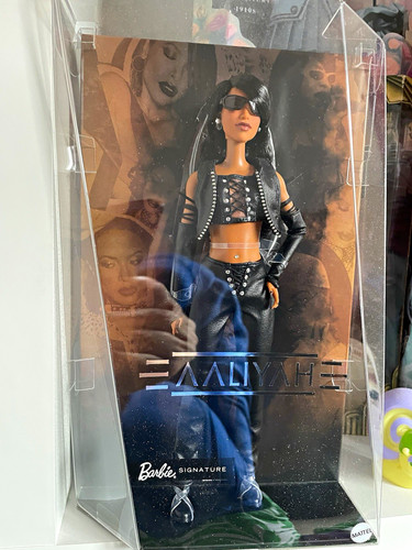 Mattel barbie signature - barbie,