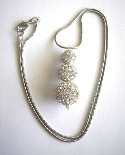 White crystal disco balls - white,