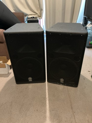 Yamaha dsr115 powered speaker - yamaha,