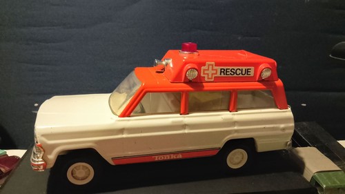 Vintage 1970s tonka jeep - vintage,