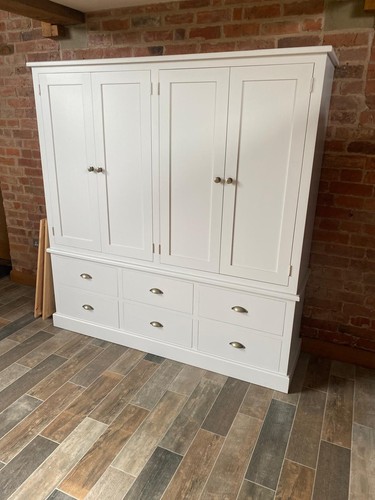 Swindon luxury larder made - swindon,