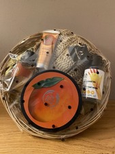 NEW! The Body Shop "MANGO" 5