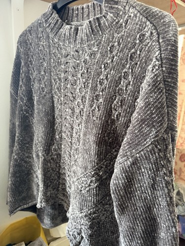 Chenille grey jumper size - h&m,