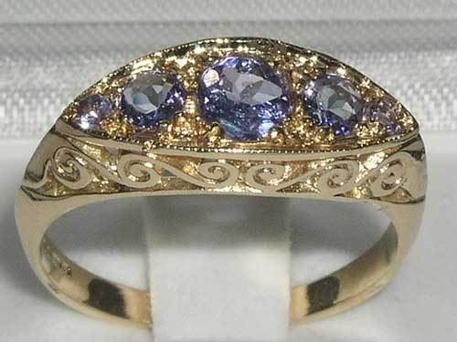 Carved solid 9ct - 9ct, gold