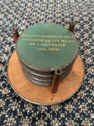Worsted bobbin flange stamped - worsted,