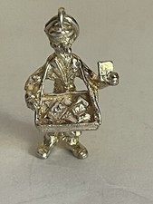 Vintage Silver Market Seller