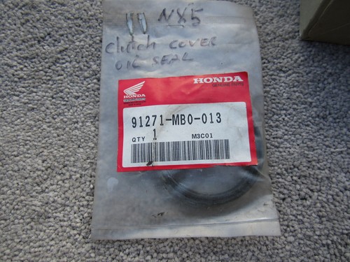 Honda rs250 clutch cover - ,