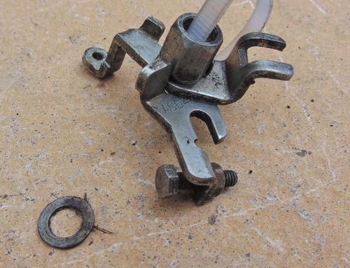 Classic carburettor spindle - su,