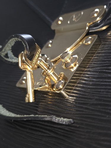 Louis vuitton ambassador - louis,