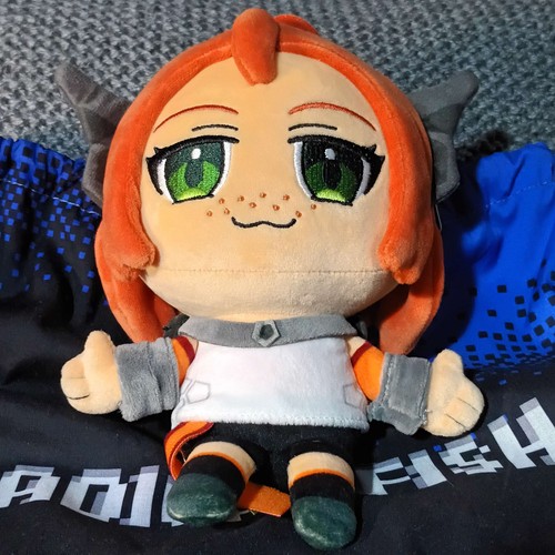 Makeship crosscode emilie - makeship,