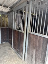 Monarch internal stables