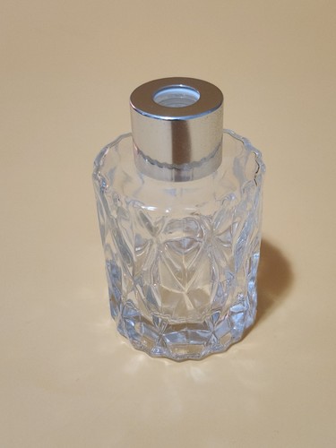 Diamond cut reed diffuser - cut,