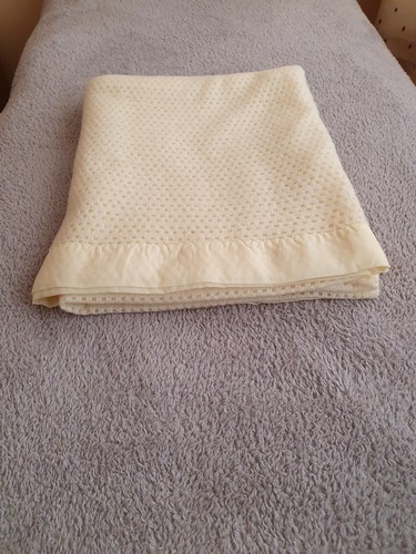 Witney honeycomb blanklet - witney,