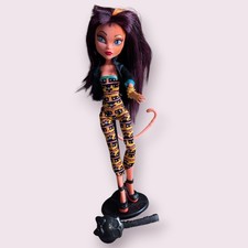 Monster High Freaky Fusion Cleolei Doll Incomplete 