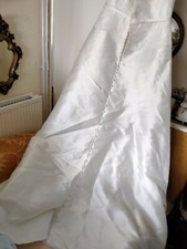 Charlotte Balbier Wedding Dress Ivory 62 inches Long Size12-14 Ex Display