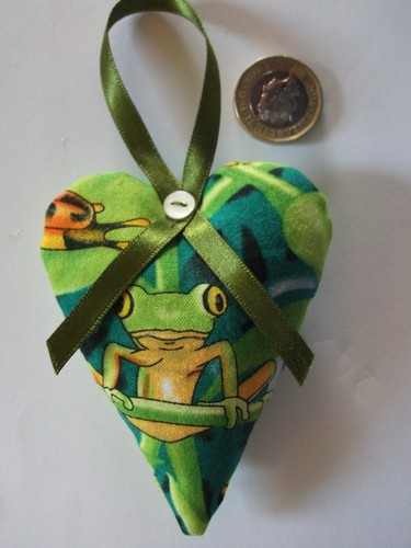 Tree frog cotton fabric - cotton,