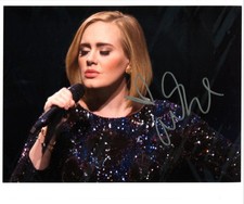 ADELE HAND-SIGNED PH - Used Autograph - 89 - U6269z