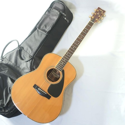 Yamaha jumbo acoustic - jumbo,