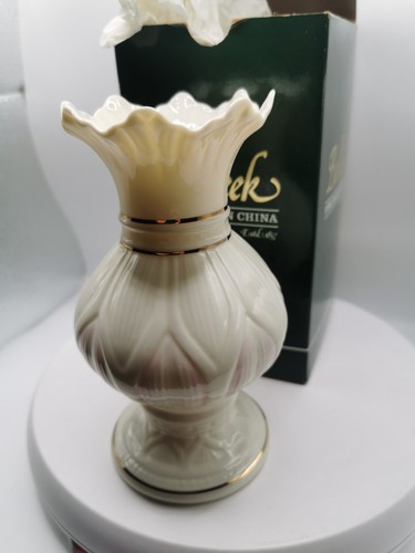 Boxed belleek fluted - boxed,